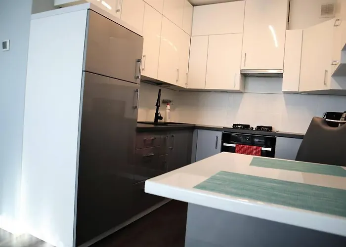 Uroczy Apartament- * Kolobrzeg